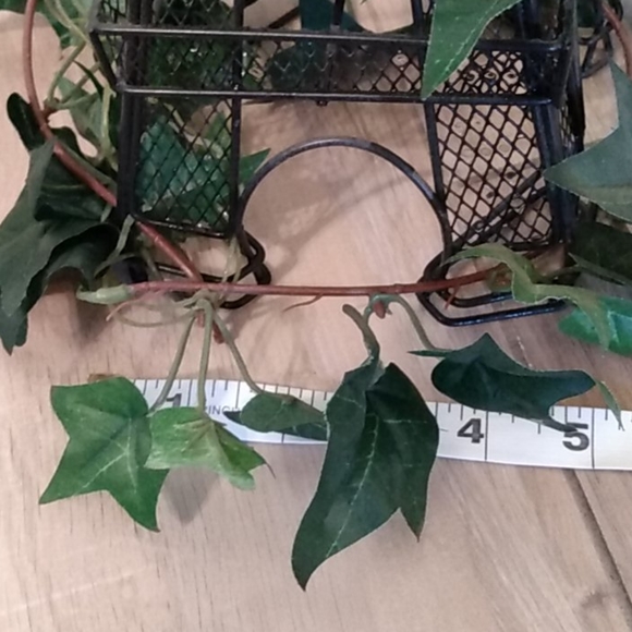 Eiffel Tower Votive Candle holder - Picture 6 of 10